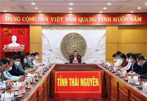Ghi nhận, biểu dương những đóng góp, sự hy sinh to lớn của lực lượng y tế tuyến đầu