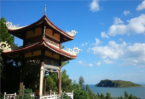 Khúc ru Đảo Yến, Vũng Chùa