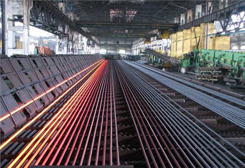Nâng cao hiệu quả sản xuất kinh doanh, làm tốt công tác xây dựng Đảng