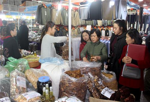 Thêm điểm mua sắm cho người dân trong dịp Tết