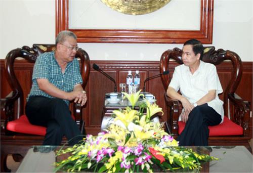 Chairman of Thai Nguyen Provincial People’s Committee Meets with Garments and Textile Investor from Hong Kong