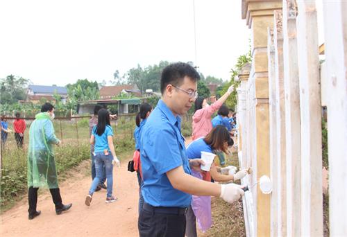 Chương trình tình nguyện mùa đông tại xã Tân Đức