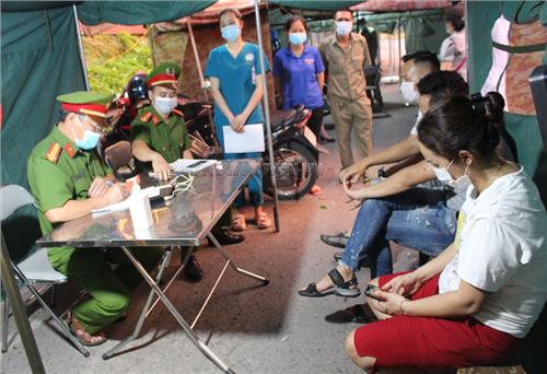 T.P Thái Nguyên: Đưa cách ly tập trung 3 người chống đối lực lượng trực chốt kiểm dịch