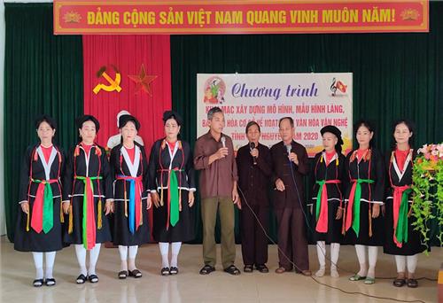 Xây dựng mô hình, mẫu hình làng bản văn hóa cơ sở 