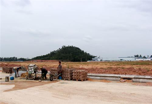 Đầu tư 350 tỷ đồng xây dựng Khu Dịch vụ tiện ích Khu công nghiệp