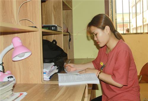 Vượt lên số phận