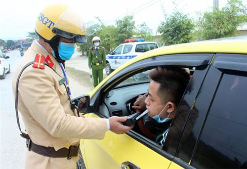 Tăng cường đảm bảo trật tự an toàn giao thông cuối năm