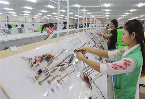 Thu hút đầu tư vào công nghiệp chế biến, chế tạo