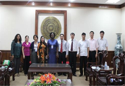 Leaders of Thai Nguyen provincial People’s Committee welcome World Bank’s Country Director for Vietnam