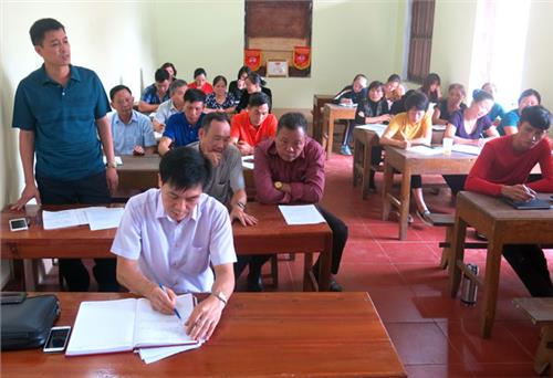 Góp sức xây dựng chi bộ trong sạch, vững mạnh