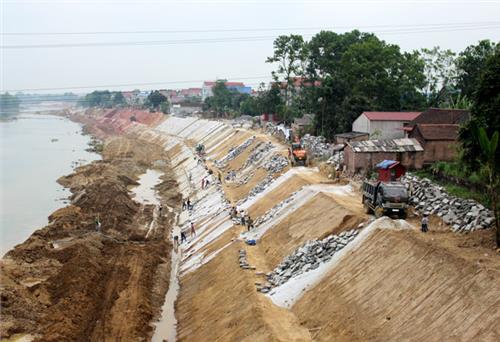 Tập trung đẩy nhanh tiến độ các dự án trọng điểm