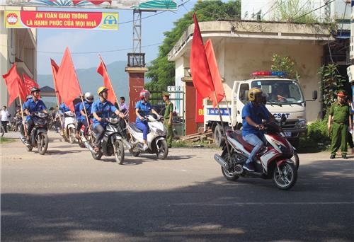 Hưởng ứng Tháng an toàn giao thông năm 2019