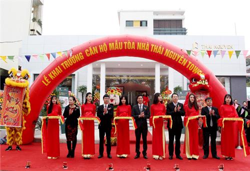 Khai trương căn hộ mẫu