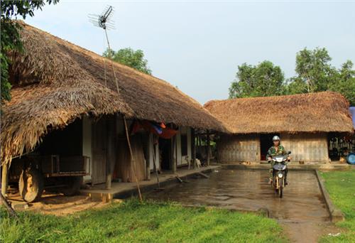  Ông Hạ Văn Vinh hiến hơn 2.000m2 đất để làm đường