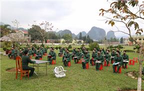 Những ngày đầu trong quân ngũ 