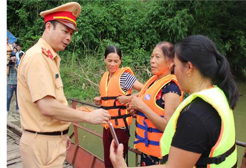 Đảm bảo an toàn giao thông đường thuỷ nội địa