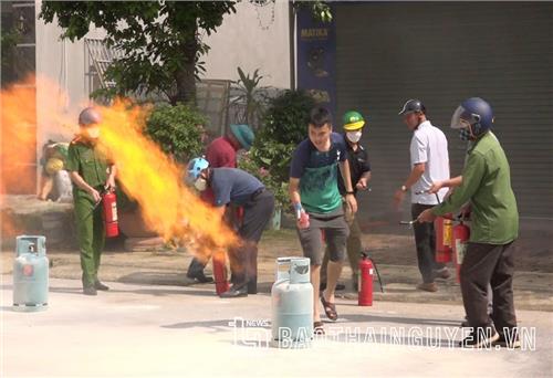 Đại Từ: Ra mắt mô hình liên gia an toàn phòng cháy - chữa cháy đầu tiên