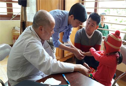 Khám sàng lọc cho trẻ em