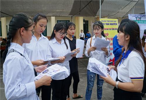 Gần 11.000 chỉ tiêu việc làm cho người lao động huyện Đại Từ