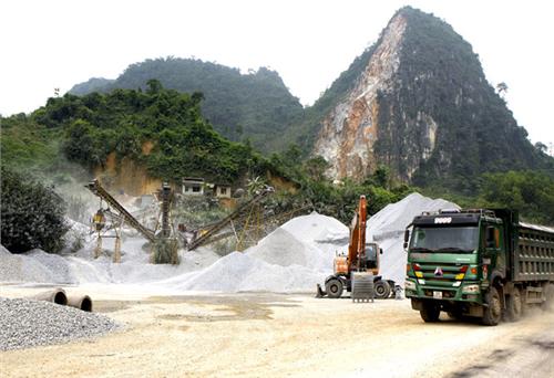 Tận dụng lợi thế phát triển công nghiệp vật liệu 