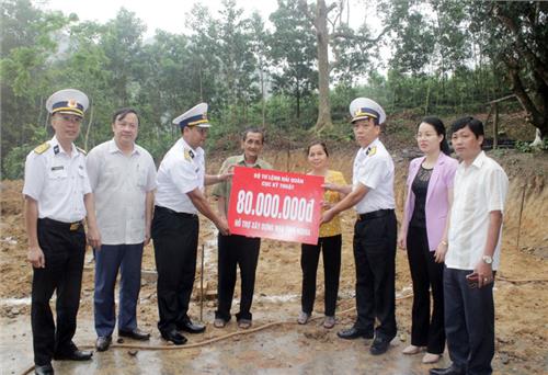 Khởi công xây dựng nhà tình nghĩa