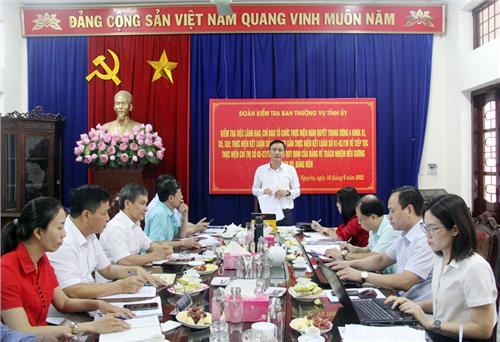 Tiếp tục thực hiện nghiêm túc các chỉ thị, nghị quyết của Đảng