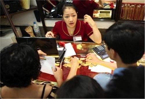 Ngược thế giới, giá vàng SJC thấp nhất trong tuần