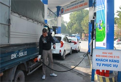 Không tính chuyện sử dụng lại xăng RON92