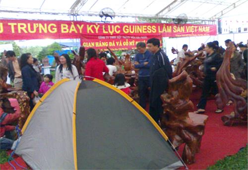 2 sản phẩm gỗ Thái Nguyên được công nhận kỷ lục tại Festival lâm sản