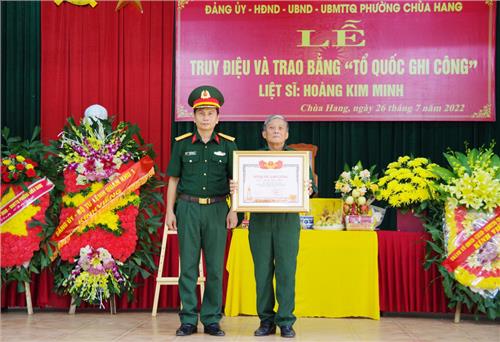 Tổ chức Lễ truy điệu và trao bằng “Tổ quốc ghi công” Liệt sĩ Hoàng Kim Minh