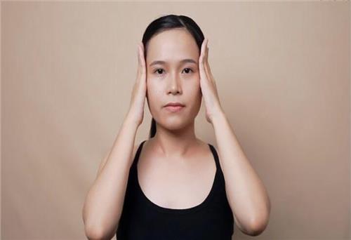 Trẻ hóa làn da với phương pháp massage mặt của Nhật