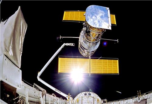 “Mắt thần” Hubble gặp sự cố kỹ thuật