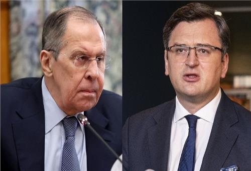 Ngoại trưởng Nga tổ chức họp báo sau cuộc đàm phán với Ukraine