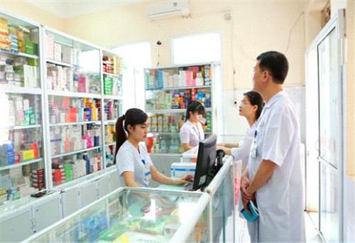 Thực hiện kiểm nghiệm trên 370 mẫu thuốc