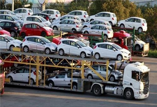 Hơn 10.000 ô tô nguyên chiếc được nhập về Việt Nam trong tháng 8