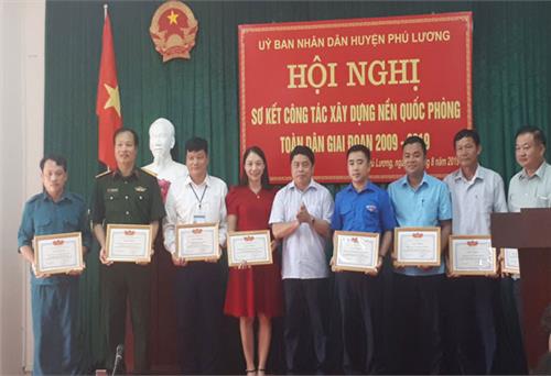 Tiếp tục xây dựng nền quốc phòng toàn dân vững mạnh