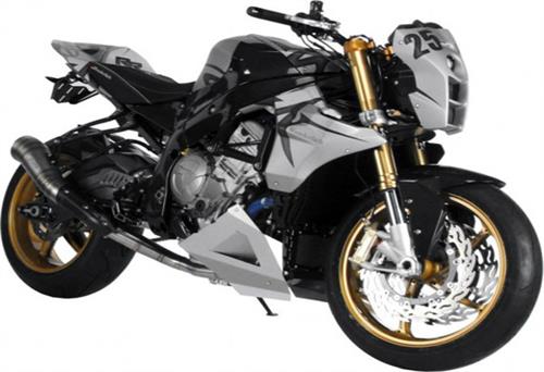 BMW S1000RR biến hình ở Đức