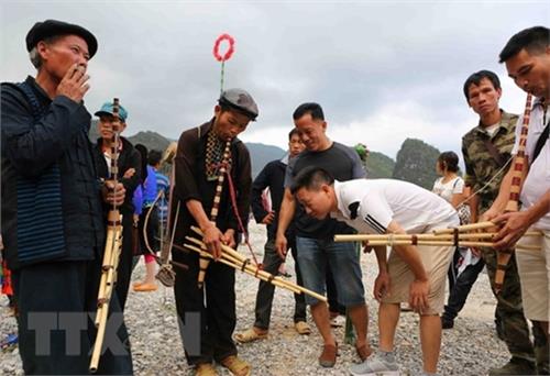 Chợ tình Khâu Vai trở thành Di sản văn hóa phi vật thể quốc gia