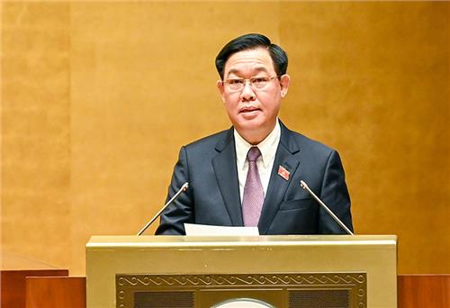 Thực hiện thắng lợi các mục tiêu kinh tế - xã hội, đưa đất nước phát triển nhanh và bền vững (*)