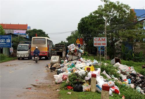 Khó khăn trong xử lý rác thải sinh hoạt ở Phú Bình