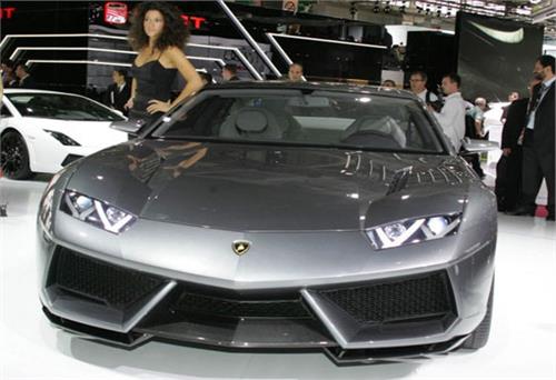Lamborghini Estoque có thể sản xuất tại Trung Quốc