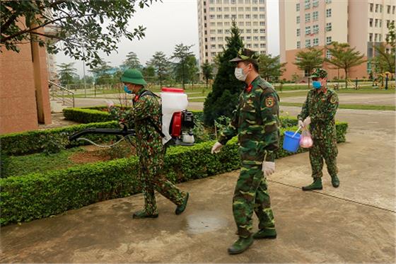 Quan tâm, sẻ chia kịp thời