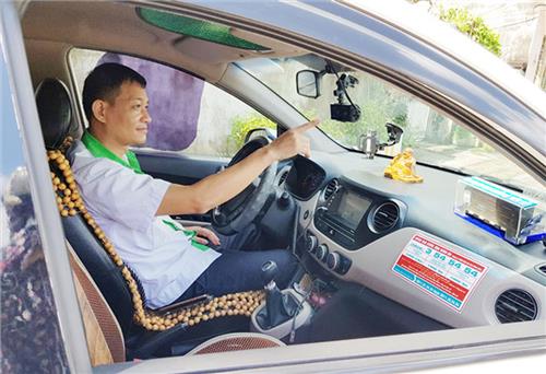 Sẽ tăng cường kiểm tra, xử lý vi phạm đối với “taxi dù”