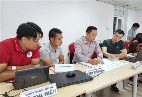 Phổ biến kỹ năng biên tập và rút tít cho báo điện tử