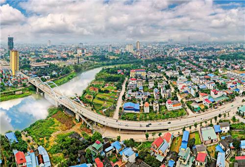 Giá trị lịch sử soi rọi tương lai