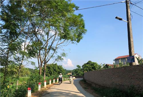 Thắp sáng đường quê
