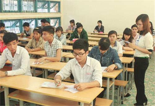 Hôm nay, hơn 571.000 thí sinh dự thi đại học môn Toán