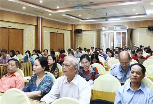 Nâng cao nghiệp vụ công tác thi đua, khen thưởng 