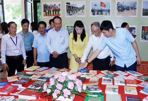 Học Bác từ những điều bình dị nhất