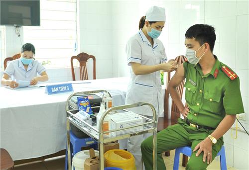 Giữ vững bản lĩnh, tuyệt đối không chủ quan, lơ là trước dịch bệnh